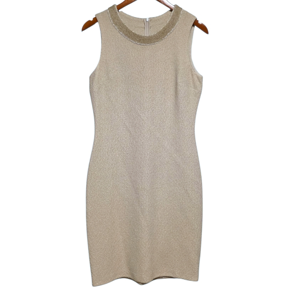 St. John Knit Dress in Cream Size 4